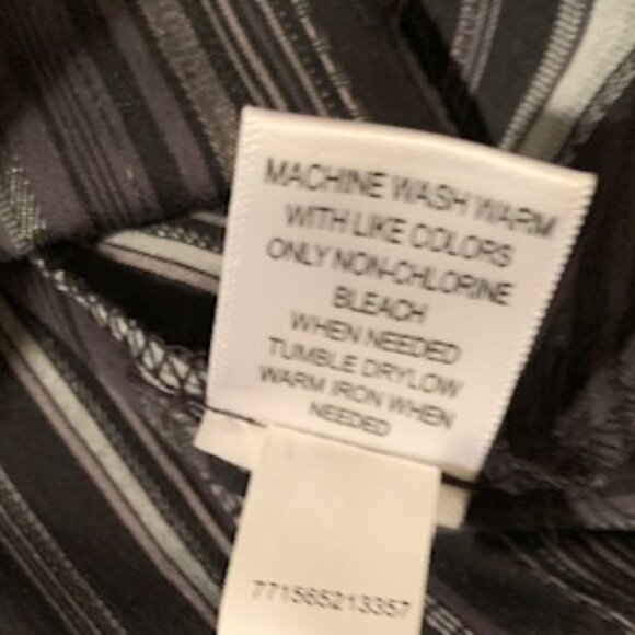 *HP* Women's Apt. 9 grey scale long sleeve blouse - Picture 6 of 7